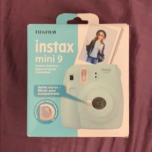 fujifilm I stay mini 9 / instant camera